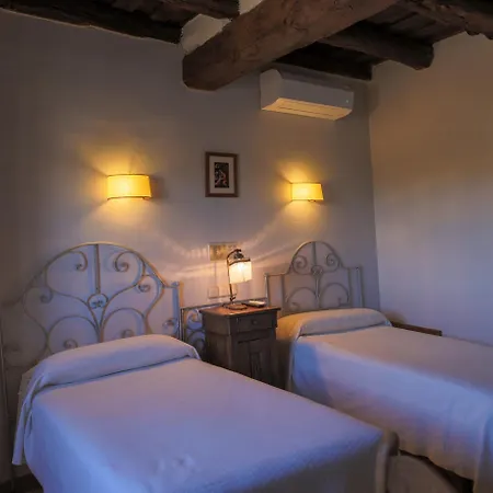 אורחן Del Medievo Maderuelo