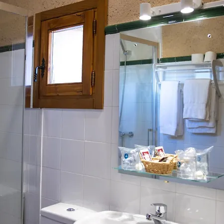 Del Medievo אורחן *