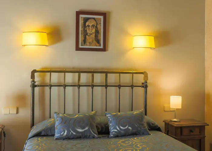 Del Medievo 여관 Maderuelo