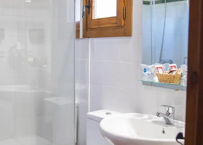 Del Medievo 여관 Maderuelo